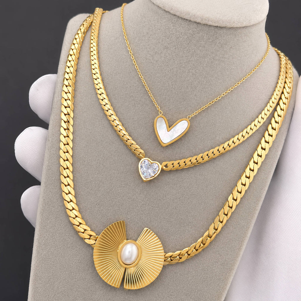 Hearts PVD Gold-Plated Steel Necklace - Intensity