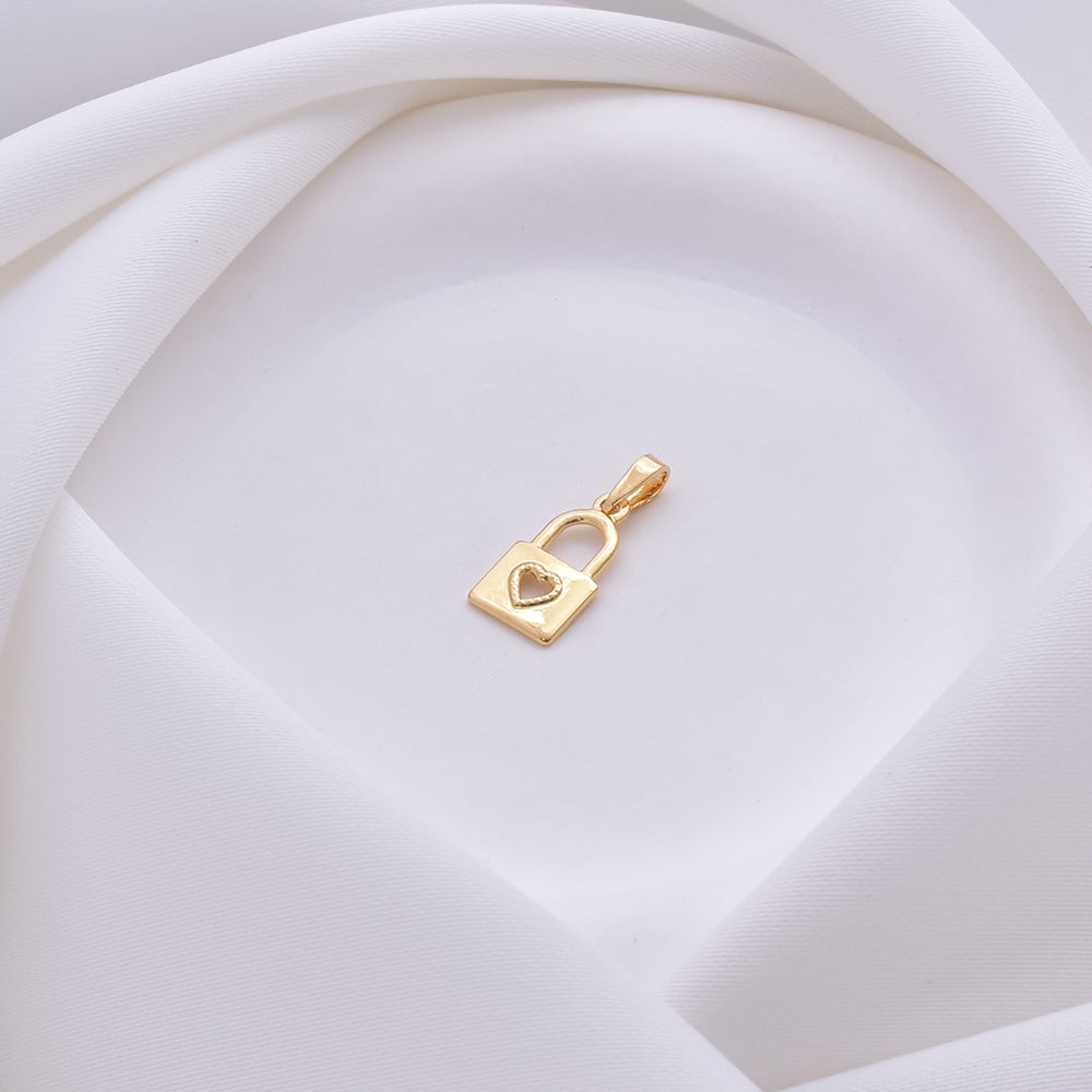 Heart Lock Pendant - 18K Gold Filled