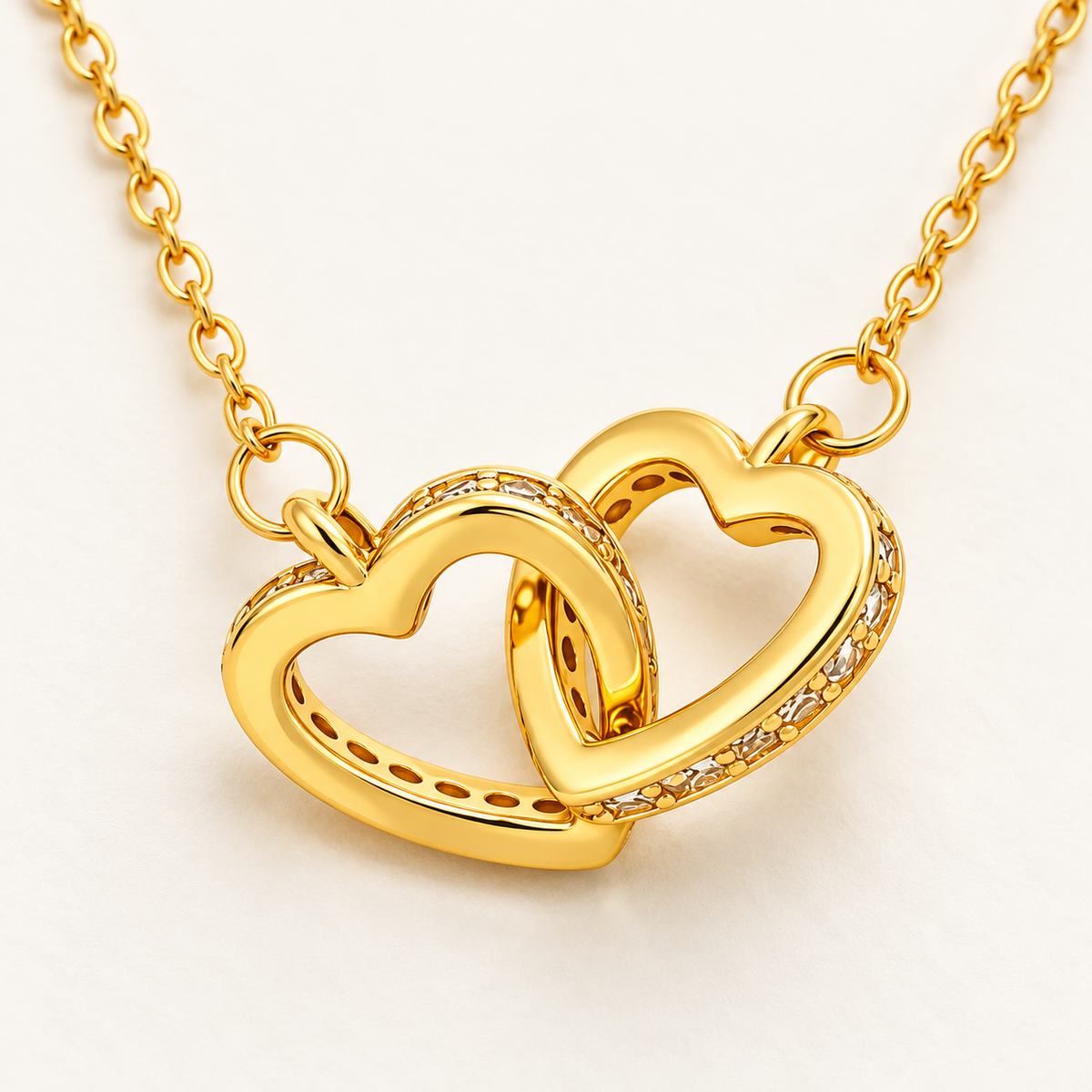 Isla Heart Necklace – individual close-up showing design details