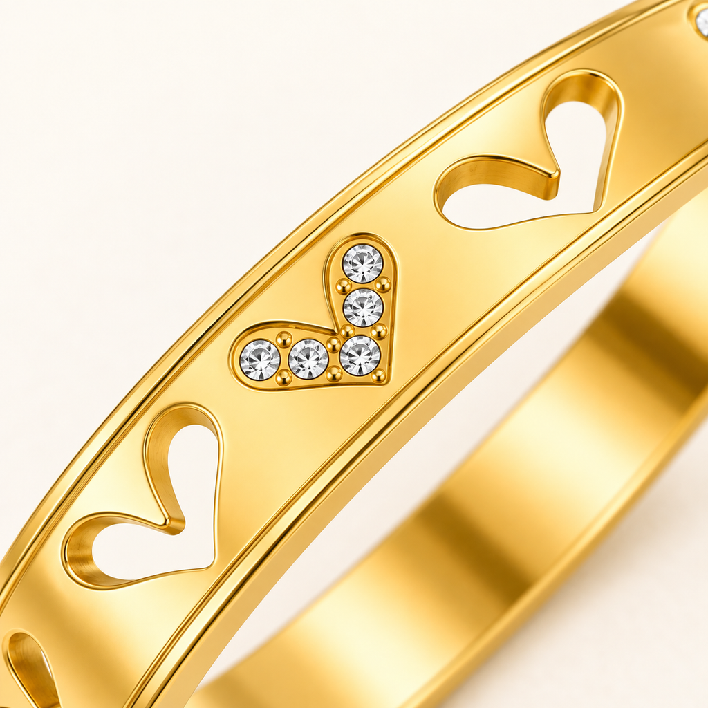 Muse Heart Bracelet — close-up of the design and finish