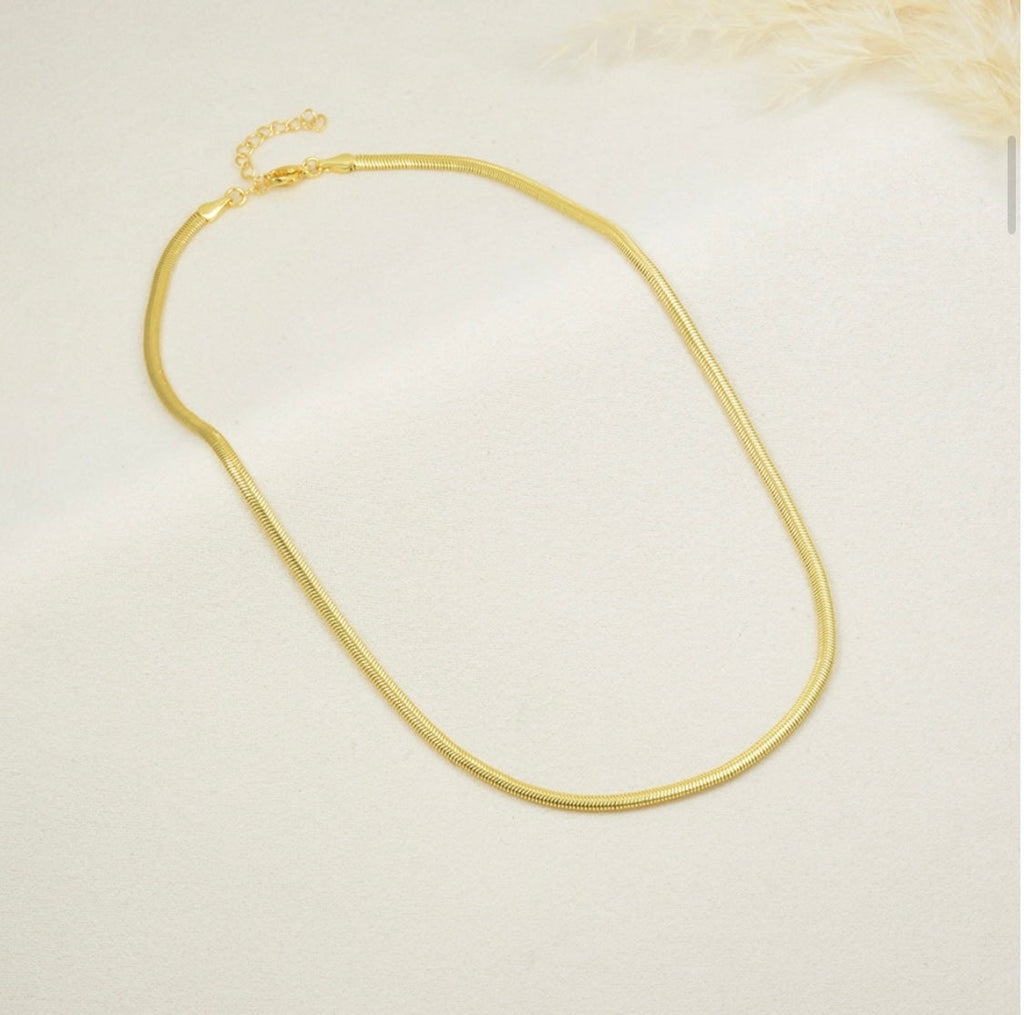 Smooth Snake Chain Necklace – 18–20″ – Gold Plated — original product photo 7