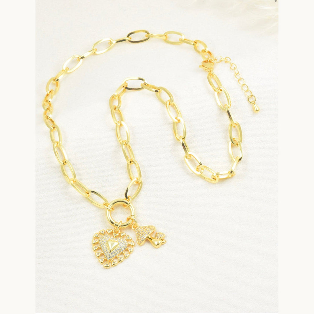 Heart & Mushroom Paperclip Necklace – Gold Plated — original product photo 4