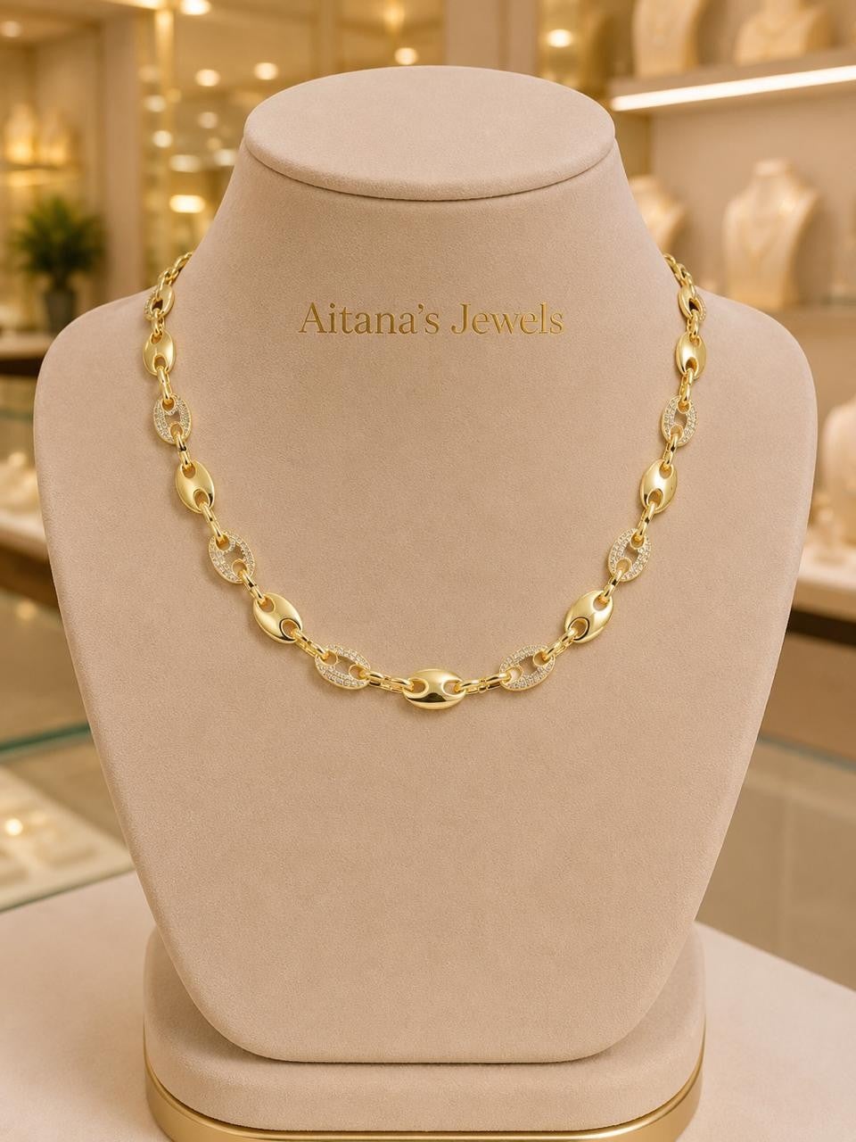 Monaco Oval-Link Necklace – Gold Plated — original product photo 4