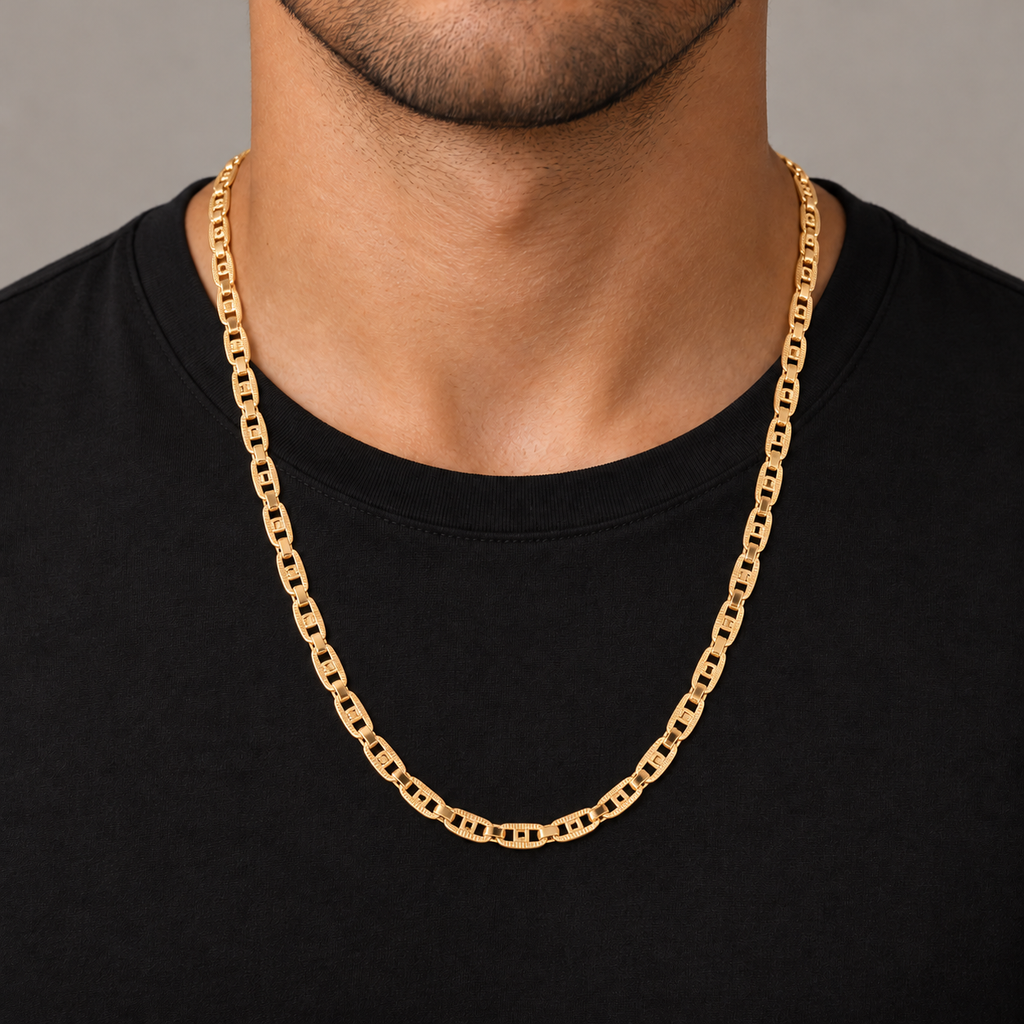 Figaro Link Chain - 18K Gold Filled — Try on · full chain and weave