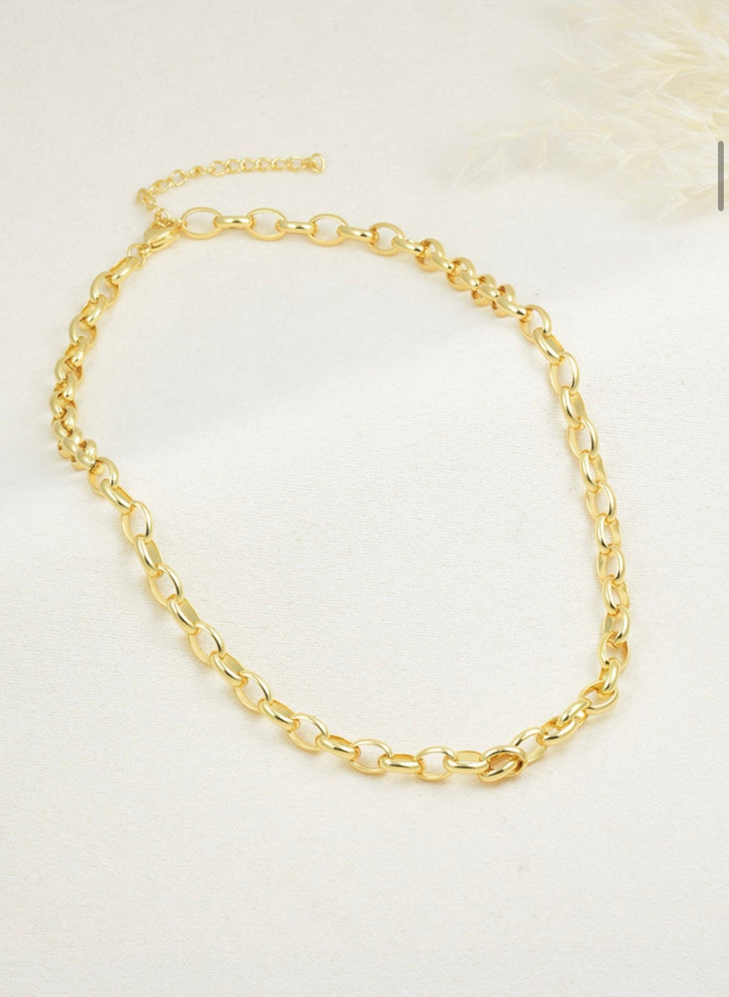 Dainty Oval Link Chain Necklace – Gold Plated — original product photo 6