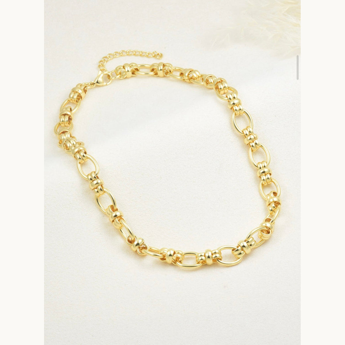 Textured Oval Link Chain Necklace – Gold Plated — original product photo 1