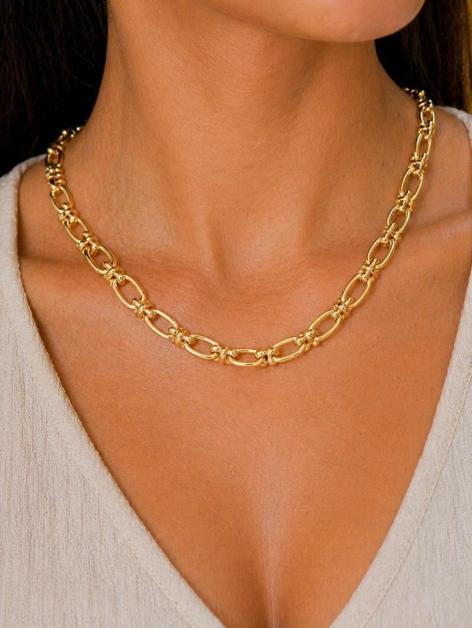 Textured Oval Link Chain Necklace – Gold Plated — original product photo 2