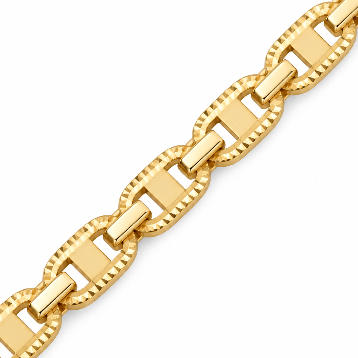 Figaro Chain Necklace - 18K Gold Filled — Close up · uniform white background