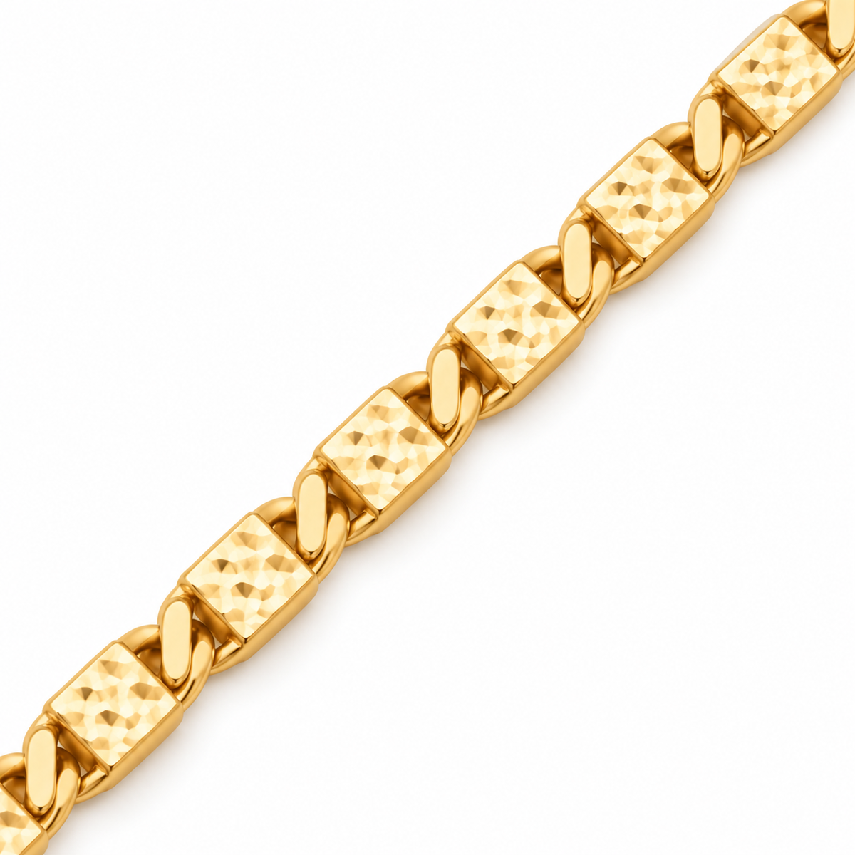 Flat Figaro Chain Necklace 18K Gold Filled — Close up · uniform white background