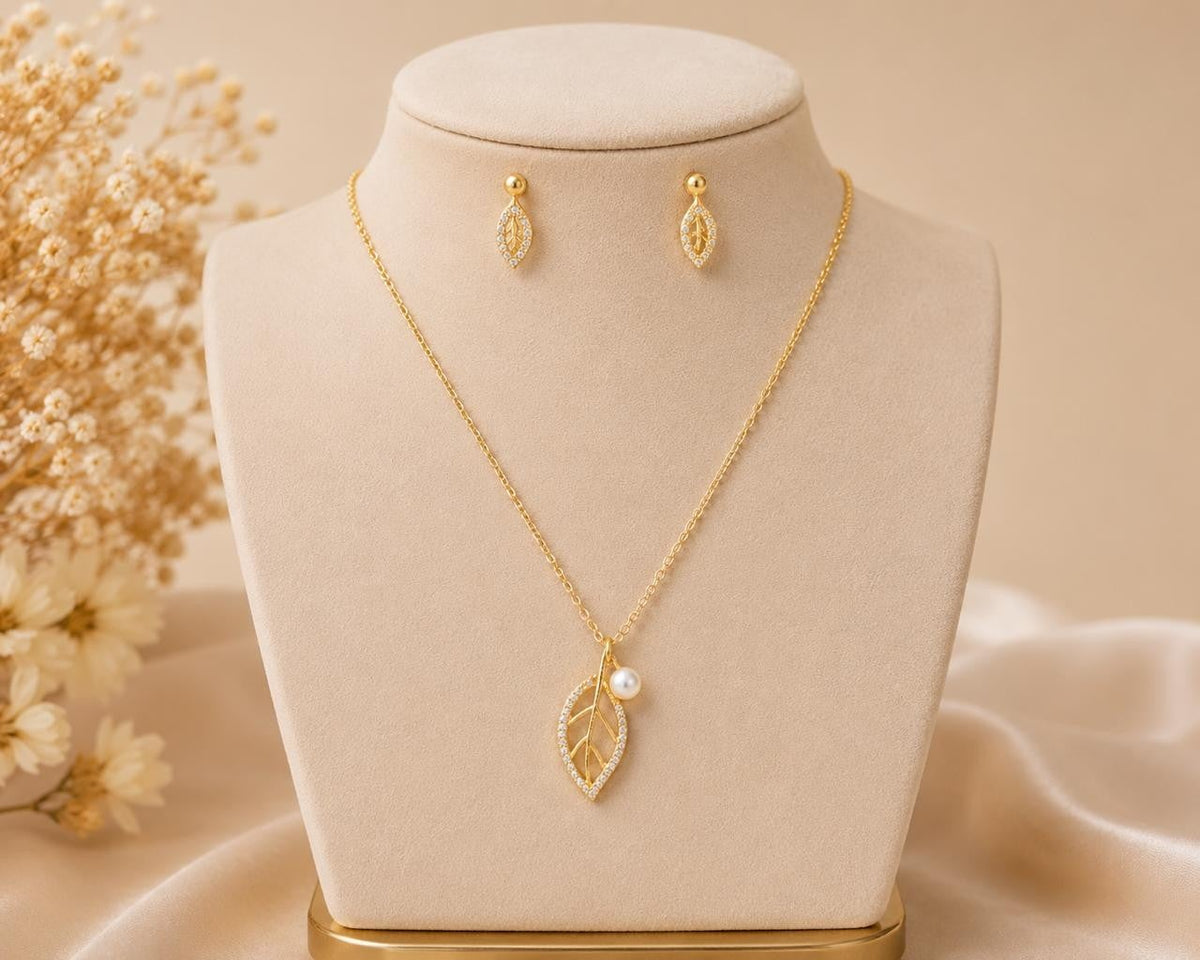 Crystal Leaf & Mother-of-Pearl Jewelry Set – Gold Plated — original product photo 5