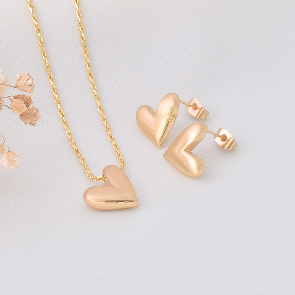 Matte Puffy Heart Jewelry Set — original product photo 1