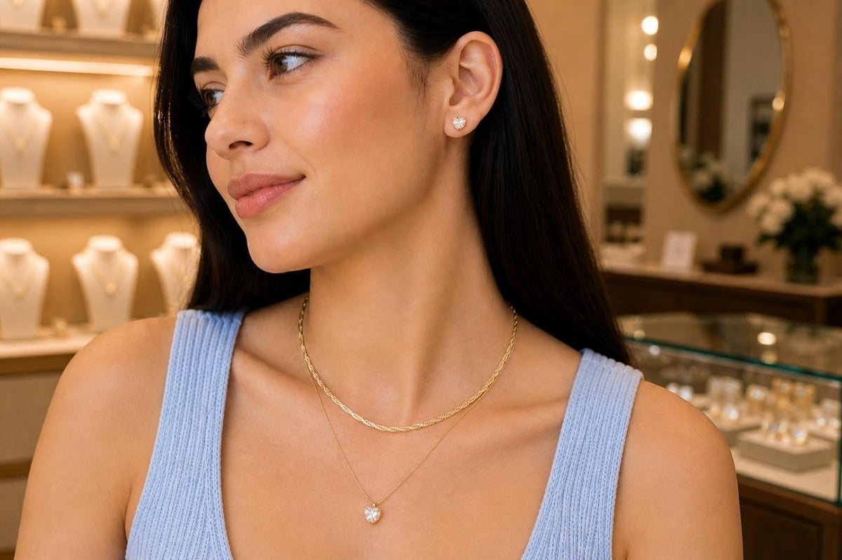 Layered Crystal Heart Necklace Set – Gold Plated — original product photo 3