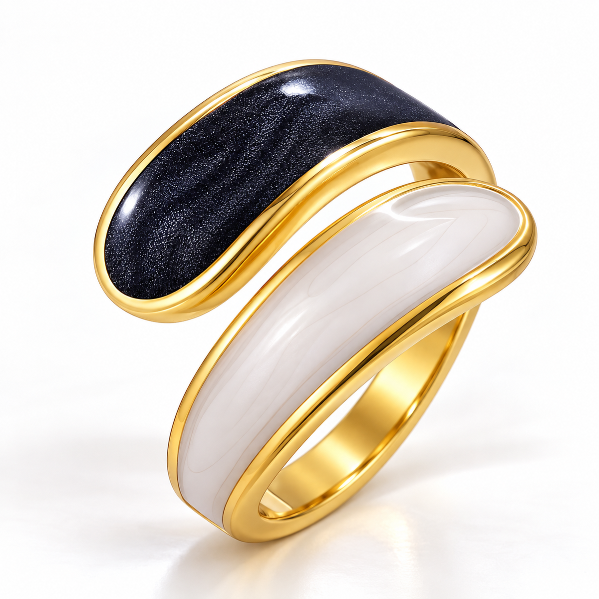 Alba Ring detail
