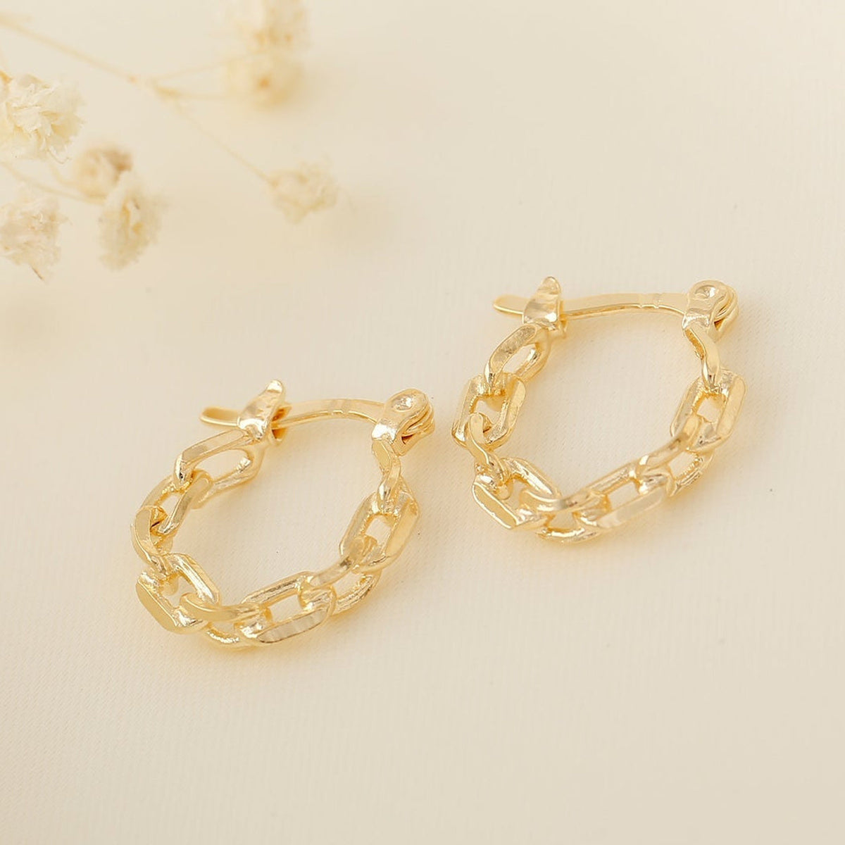 Chain Link Hoops