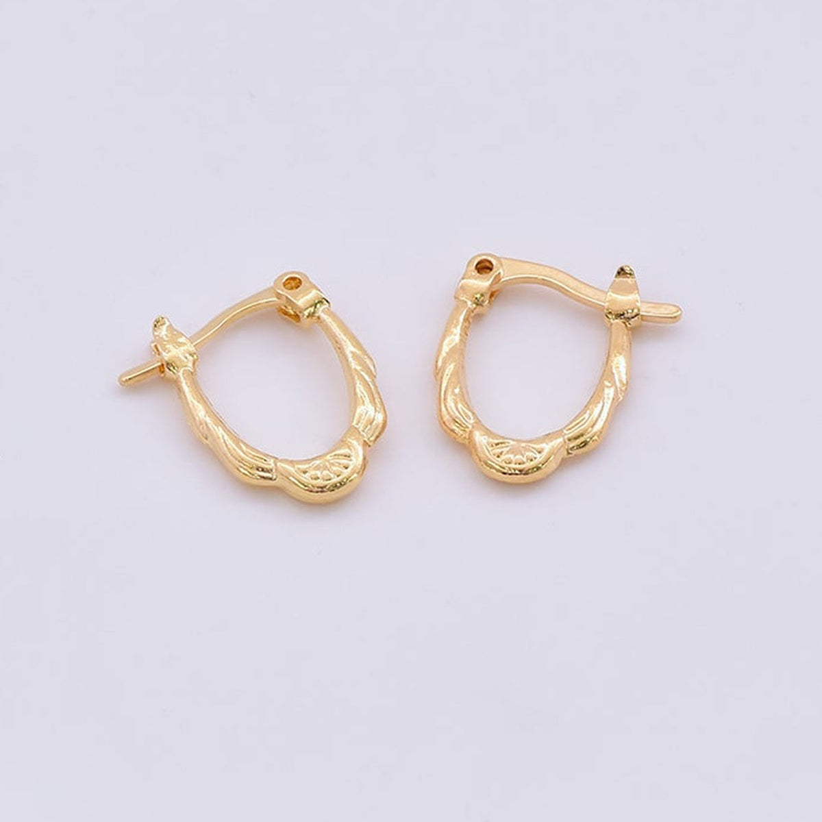 Textured Oval Hoops