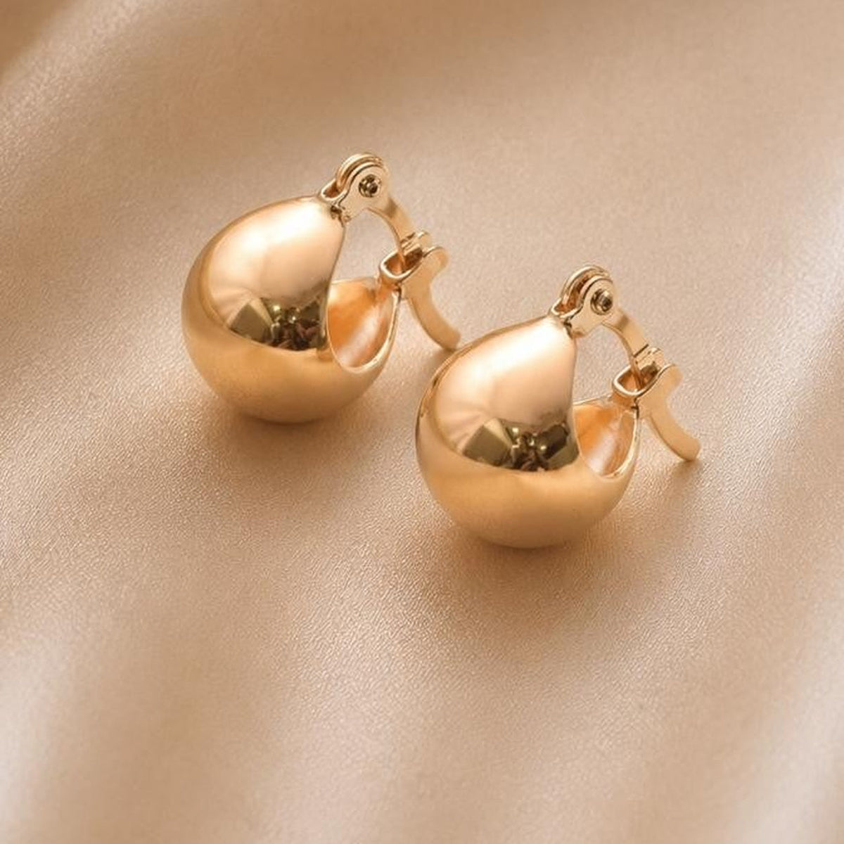 Polished Gold Ball Studs - Gold Filled 18k
