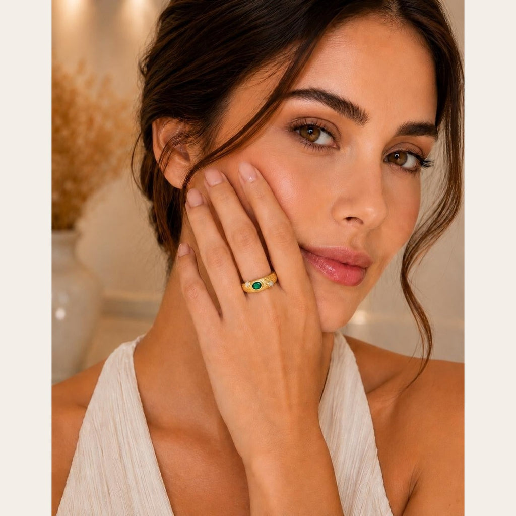 Emerald Green & Crystal Textured Adjustable Ring – Gold Plated