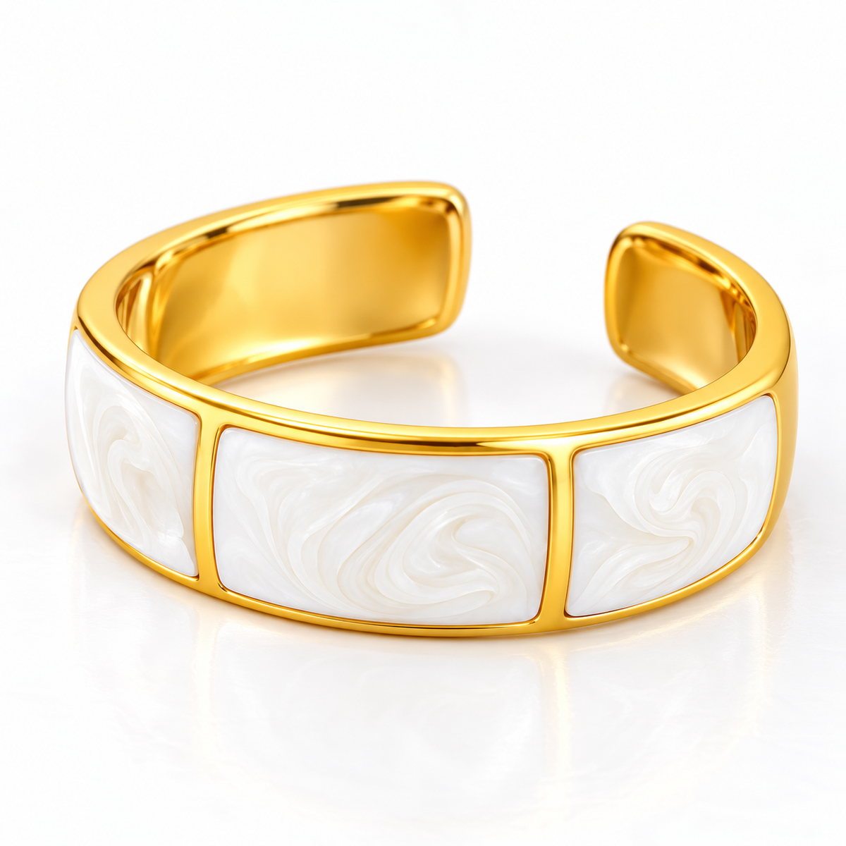 Maya Ring detail