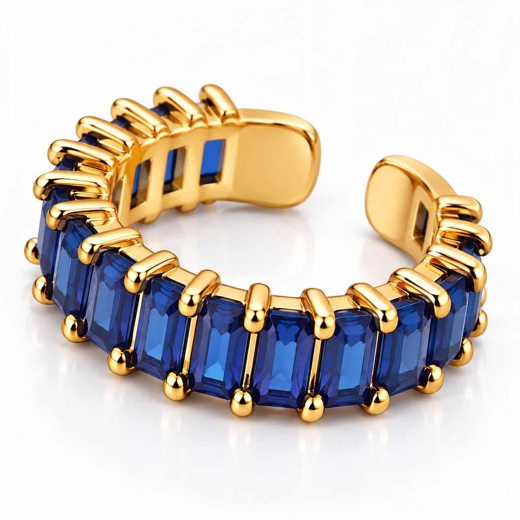 Noor Crystal Ring detail