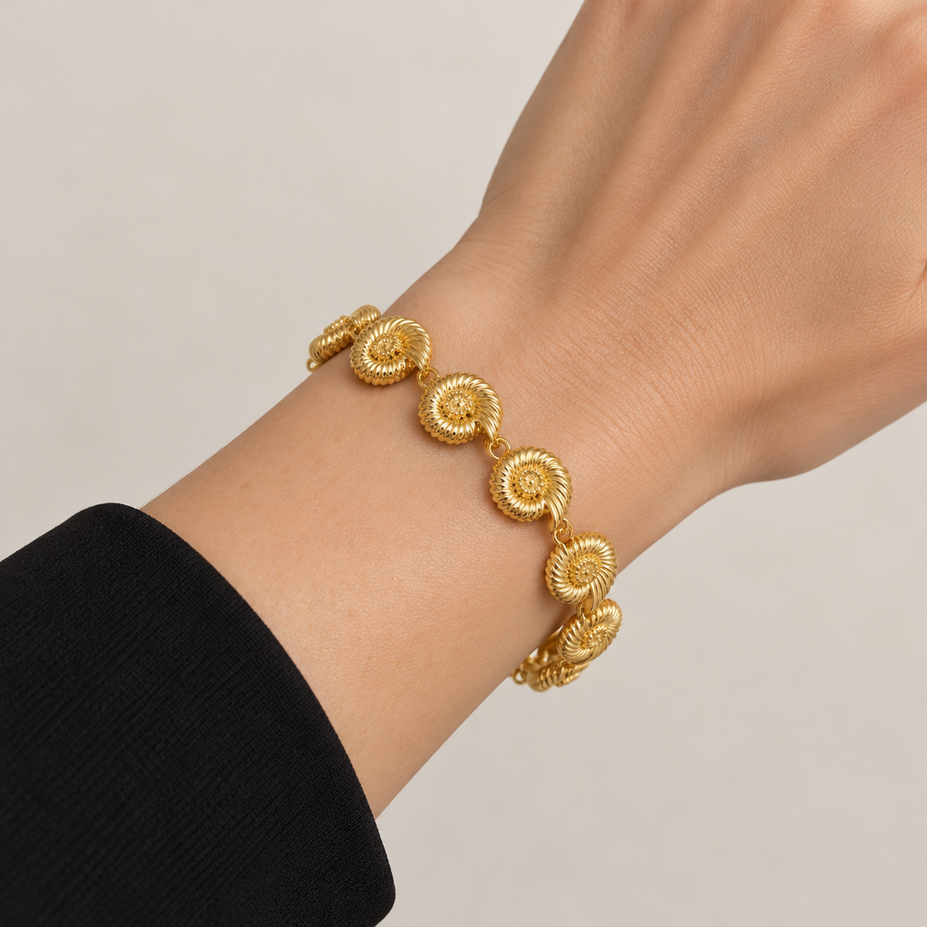 Ocean Shell Bracelet — tryon