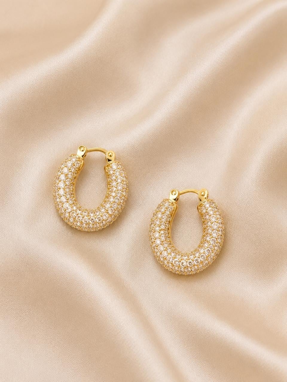 Sparkling Round Hoops