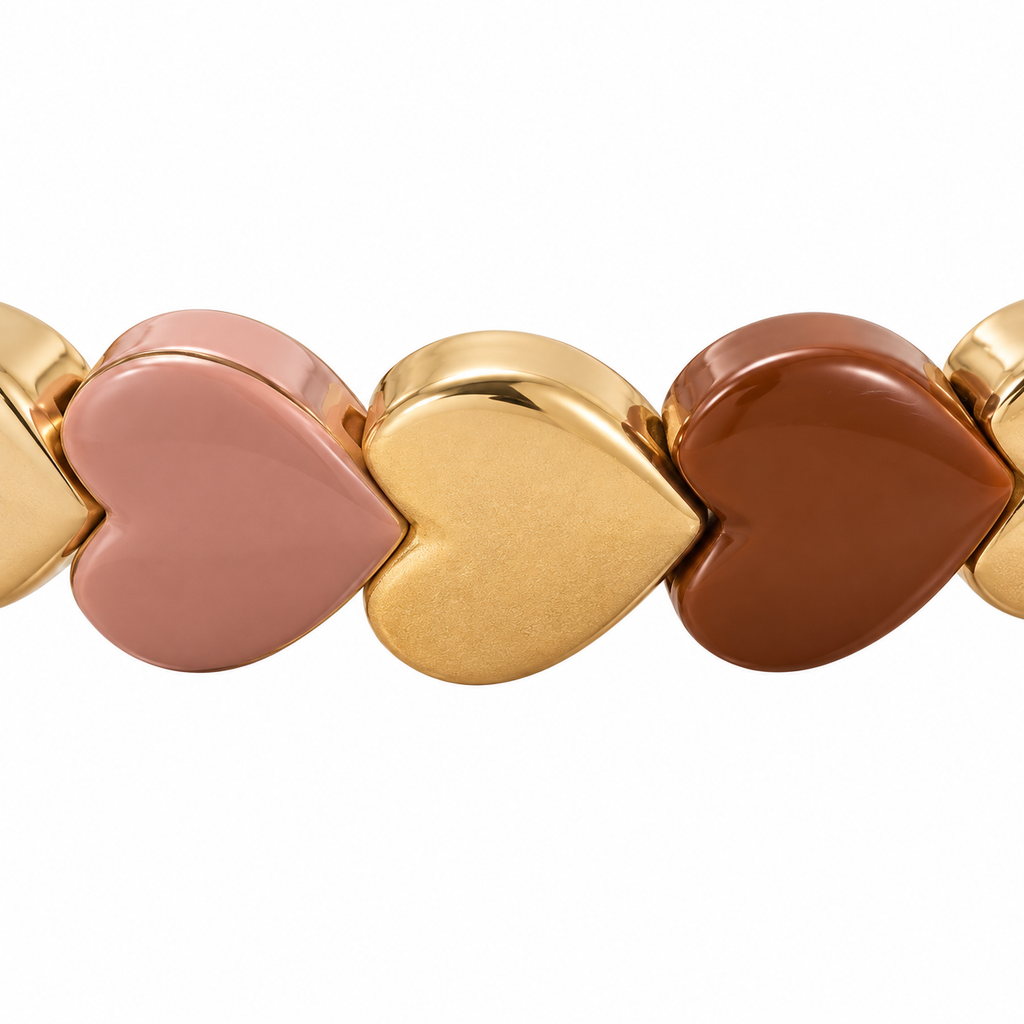 Tricolor Heart Stretch Bracelet — close-up of jewelry details